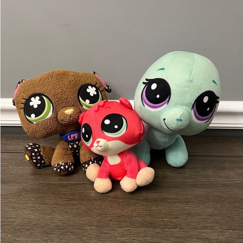 LPS Lot of 3 Littlest Pet Shop Plush